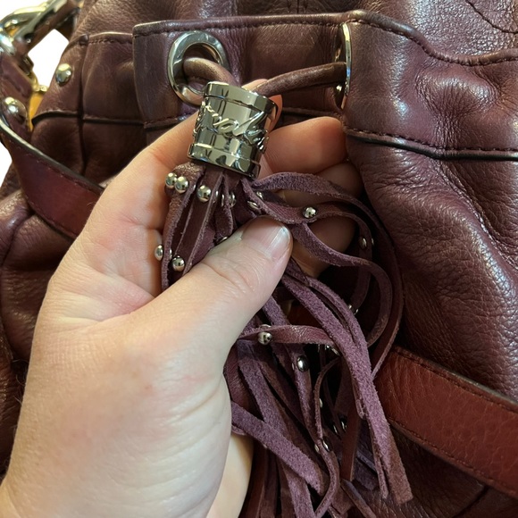 B Makowsky Purple Leather Tassel Small Bag - Picture 4 of 9